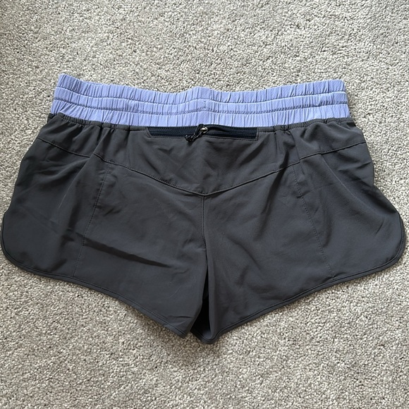 Patagonia running shorts - Picture 2 of 4